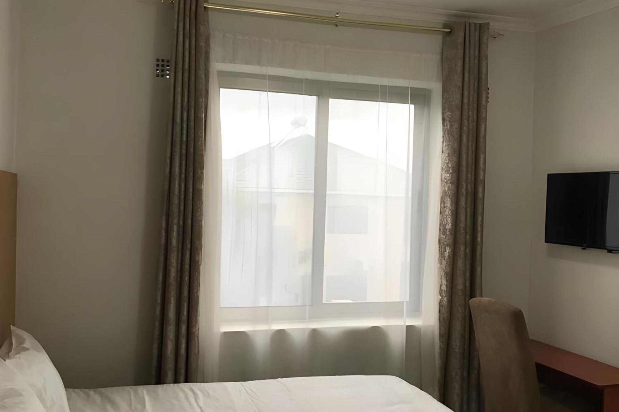 Divine Heights Bed And Breakfast Lilongwe Area 43 Εξωτερικό φωτογραφία